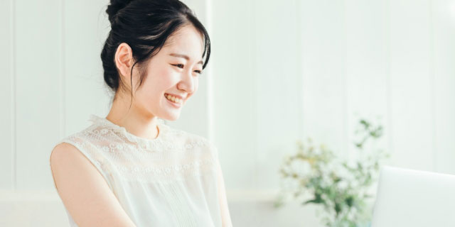 バーチャルライブチャットのチャットレディ求人情報